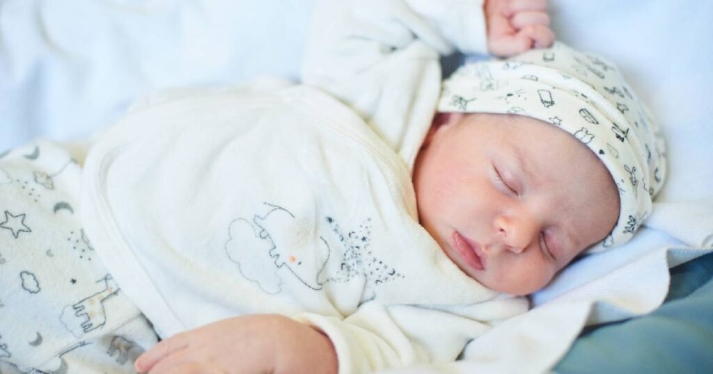 bébé qui dort